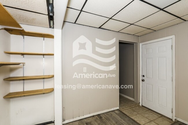 Foto del edificio - 1525 N Adams St