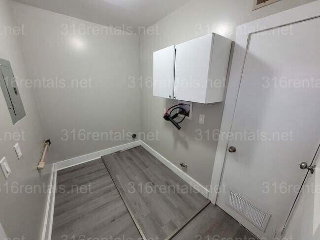 Foto del edificio - $875 - 2 bed 1 bath - Single Family Home