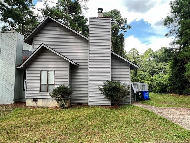 Building Photo - 6464 Pittsfield Dr