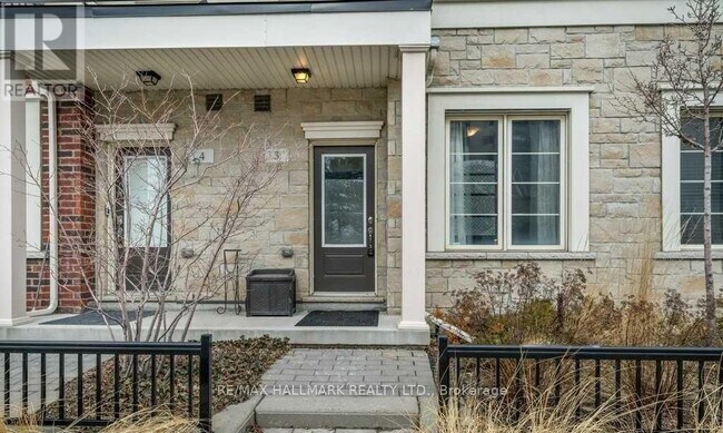 Photo du bâtiment - 636 Evans Ave.