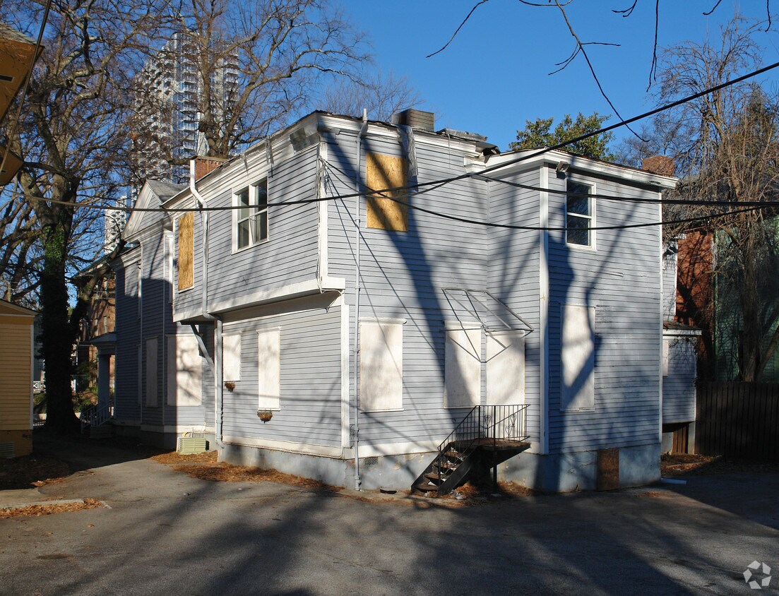 Foto del edificio - 815 Piedmont Ave NE