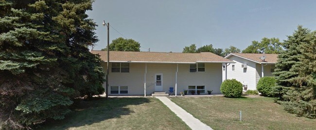 Reed Apartments - 109 12th St N