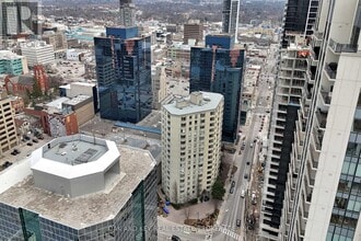 Building Photo - 500 Talbot St