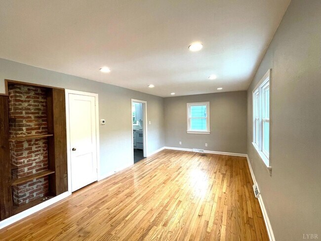 Foto del edificio - 4607 Fairmont Ave