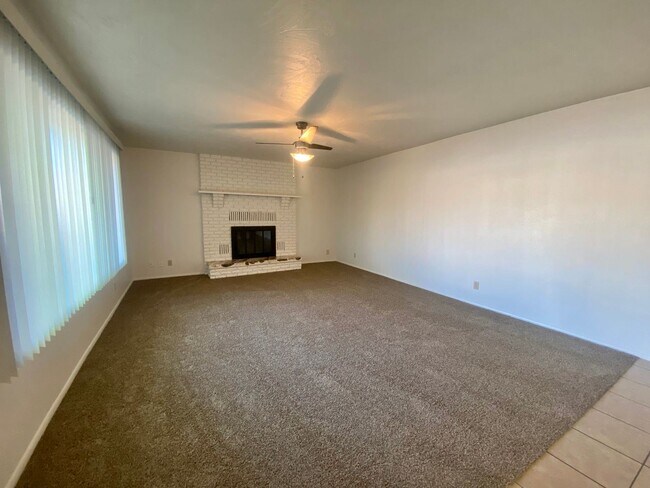 Building Photo - 4 br, 2 bath House - 635 S 200 E #6