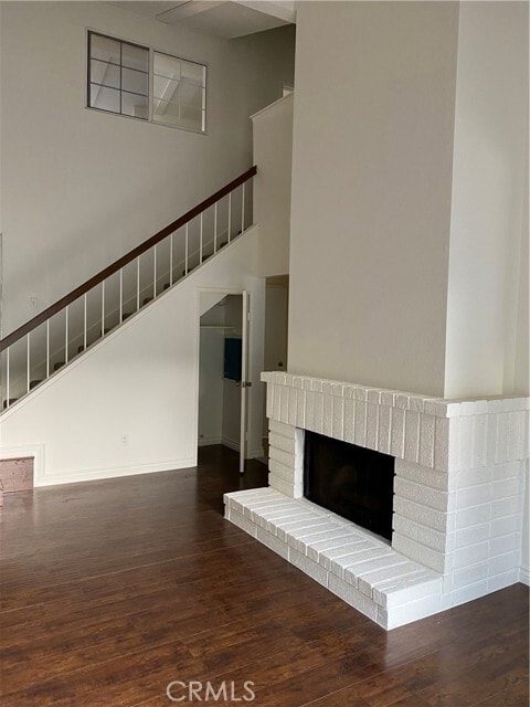 Building Photo - 907 Creekside Dr