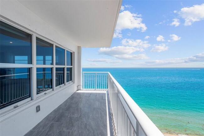 Foto del edificio - 3850 Galt Ocean Dr