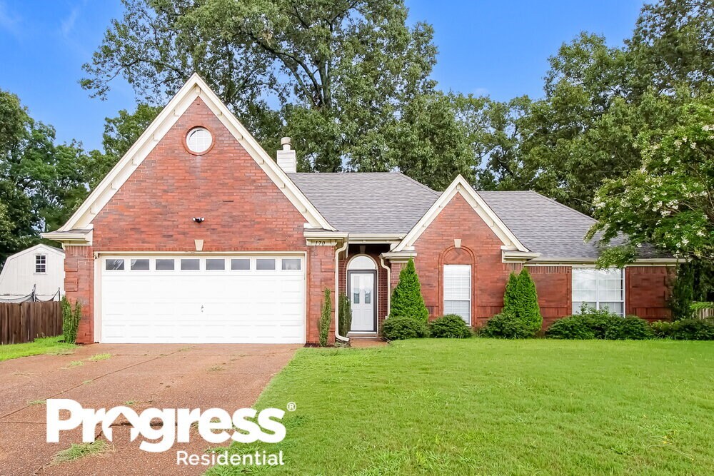 Primary Photo - 170 Oaksedge Dr