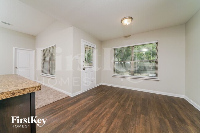 Building Photo - 1310 Barrel Dr
