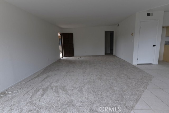 Building Photo - 103 El Oriente