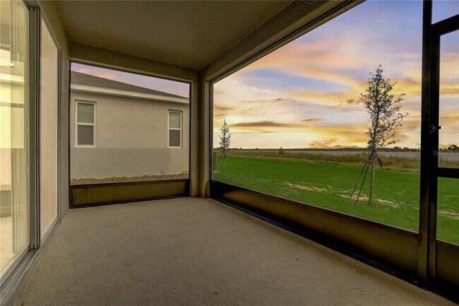 Foto del edificio - 1016 Griffon Ave