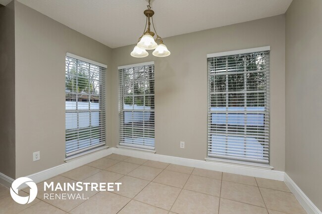 Building Photo - 10729 Satinwood Cir