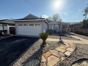 Building Photo - 3046 Los Olivos Ln