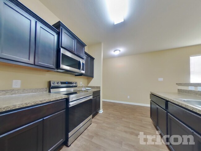 Foto del edificio - 2063 Sweet Lilac Dr