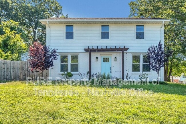 Building Photo - 2601 Oakwood Ave