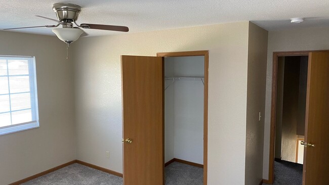 Building Photo - Summerfield Townhomes