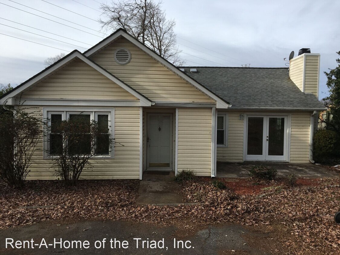 Primary Photo - 2 br, 1 bath House - 610 #2 Pisgah Church