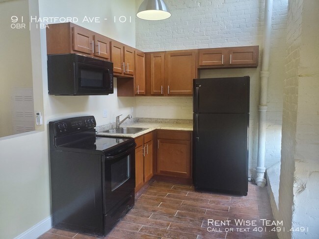 Foto del edificio - 91 Hartford Ave