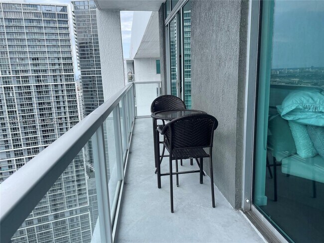 Foto del edificio - 55 SE 6th St