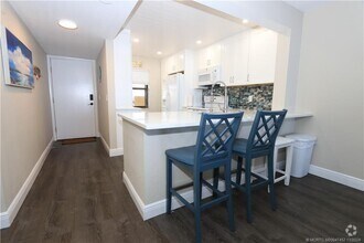 Building Photo - 7380 S Ocean Dr