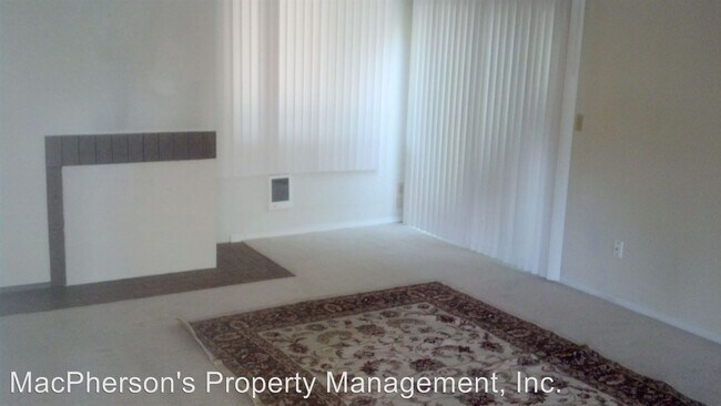 Foto del edificio - 17325 Stone Ct N