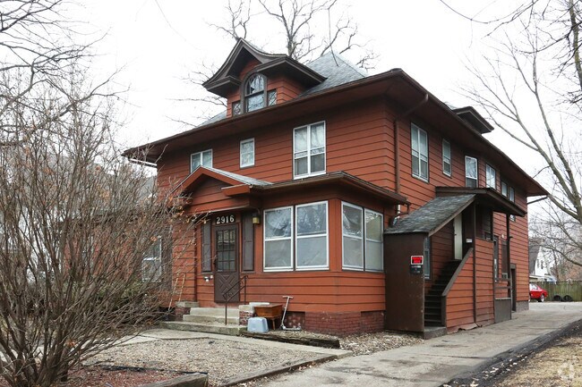 Foto del edificio - 2916 Cottage Grove Ave