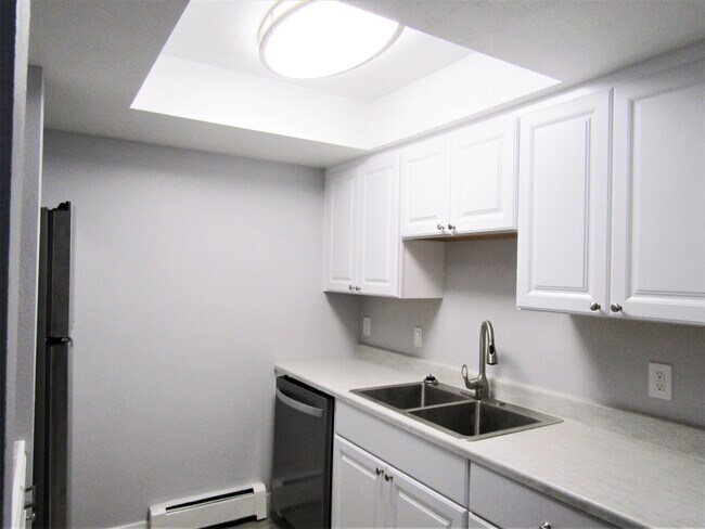 Building Photo - 1158 Bookcliff Ave