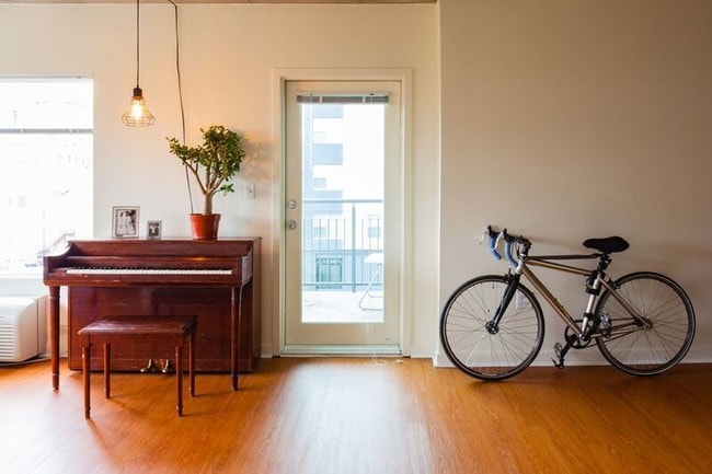 Building Photo - Residences at Capitol Heights