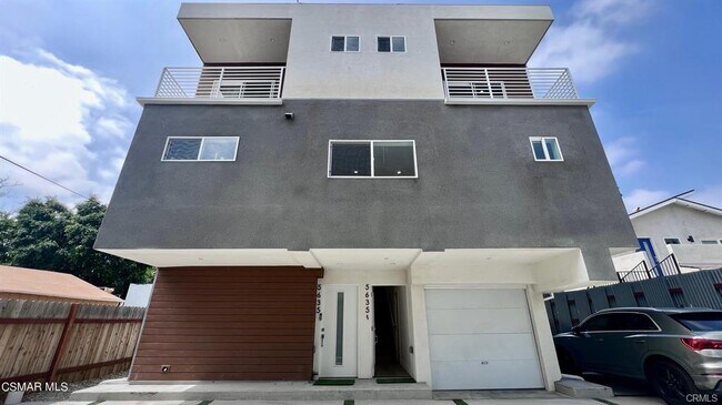 Foto del edificio - 5635 Klump Ave