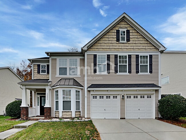 Building Photo - 10502 Carver Falls Rd