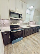 Building Photo - 11915 Greenmesa Dr