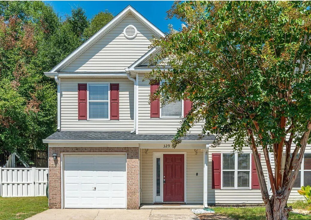 Primary Photo - 329 Dahlquist Dr