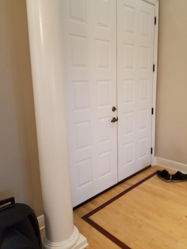 Foto del edificio - 5269 Brook Ct