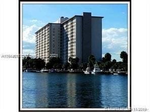 Foto del edificio - 20200 NE 29th Ct