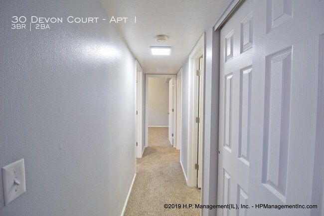 Building Photo - Landshire 30 Three Bedroom First Floor