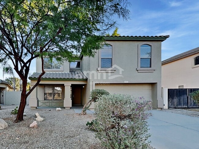 Building Photo - 9325 E Oro Ave