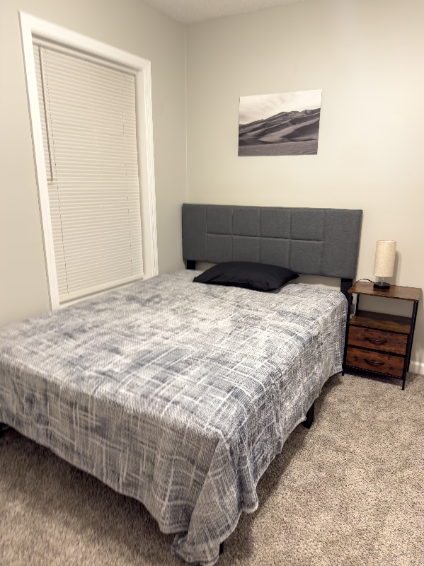 Foto principal - 4937 Highland Ave