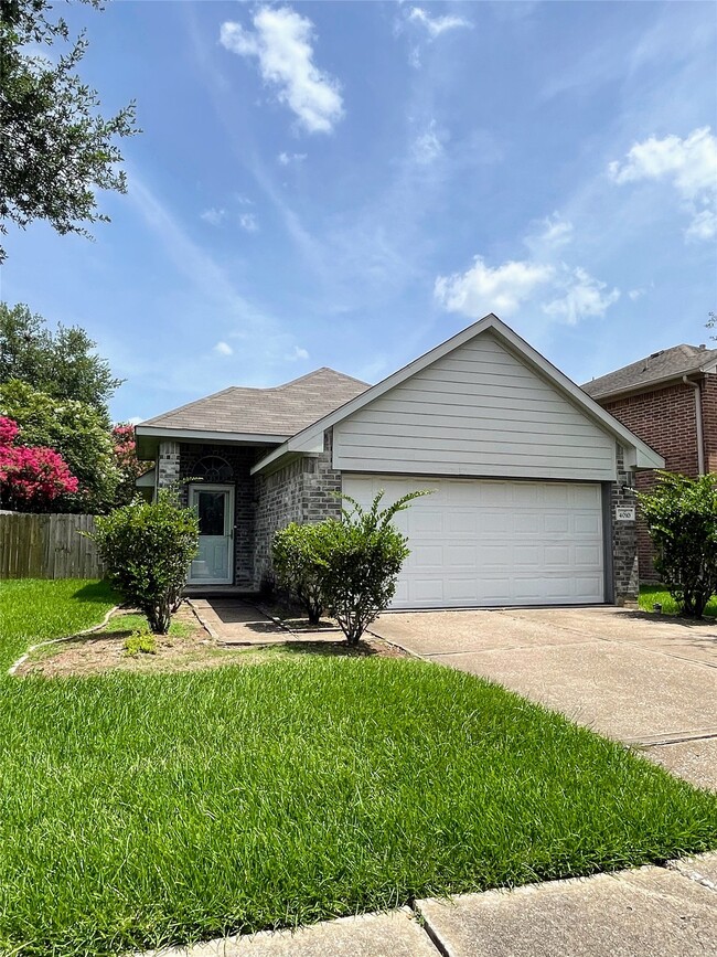 Building Photo - 4010 Bealey Ln