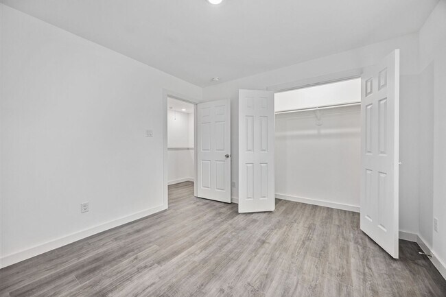 Foto del edificio - 7611 Shotwell St
