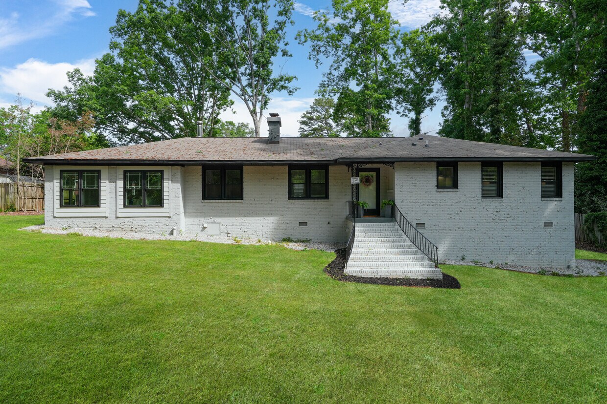 Foto principal - 115 Tanglewood Dr
