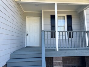 Building Photo - 800 Perry Howard Rd