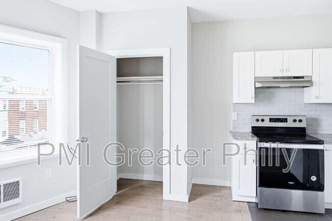 Foto del edificio - 332 N 62nd St