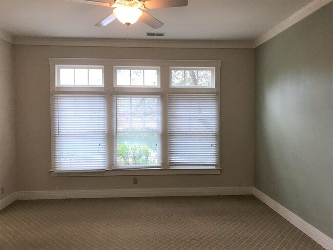 Building Photo - 1501 Tin Cup Ct