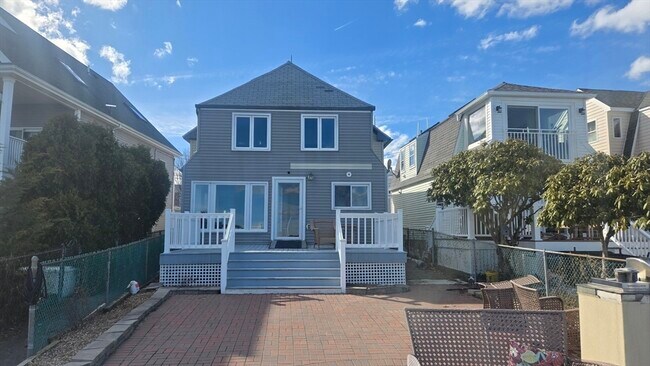 Foto del edificio - 16 Homestead Ave
