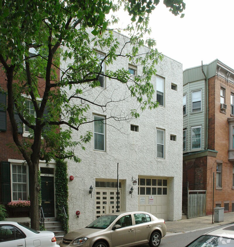 Building Photo - 2311-2313 Spruce St