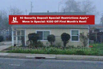 Building Photo - 2840 Fruitridge Rd