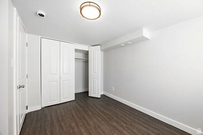 Bedroom 1 - 951 30th St
