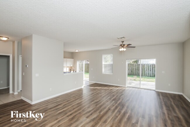 Foto del edificio - 2134 Pumpkin Pl NE