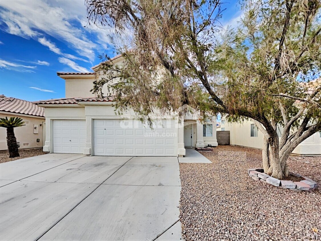 Primary Photo - 2084 Lipari Ct