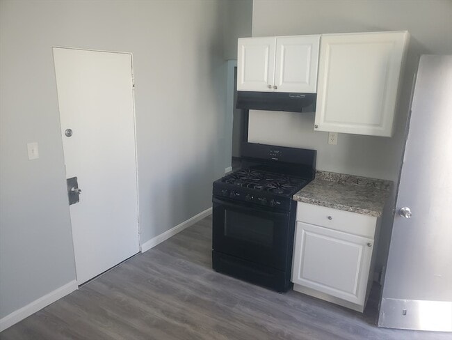 Photo - 14 Abbotsford St Apartment